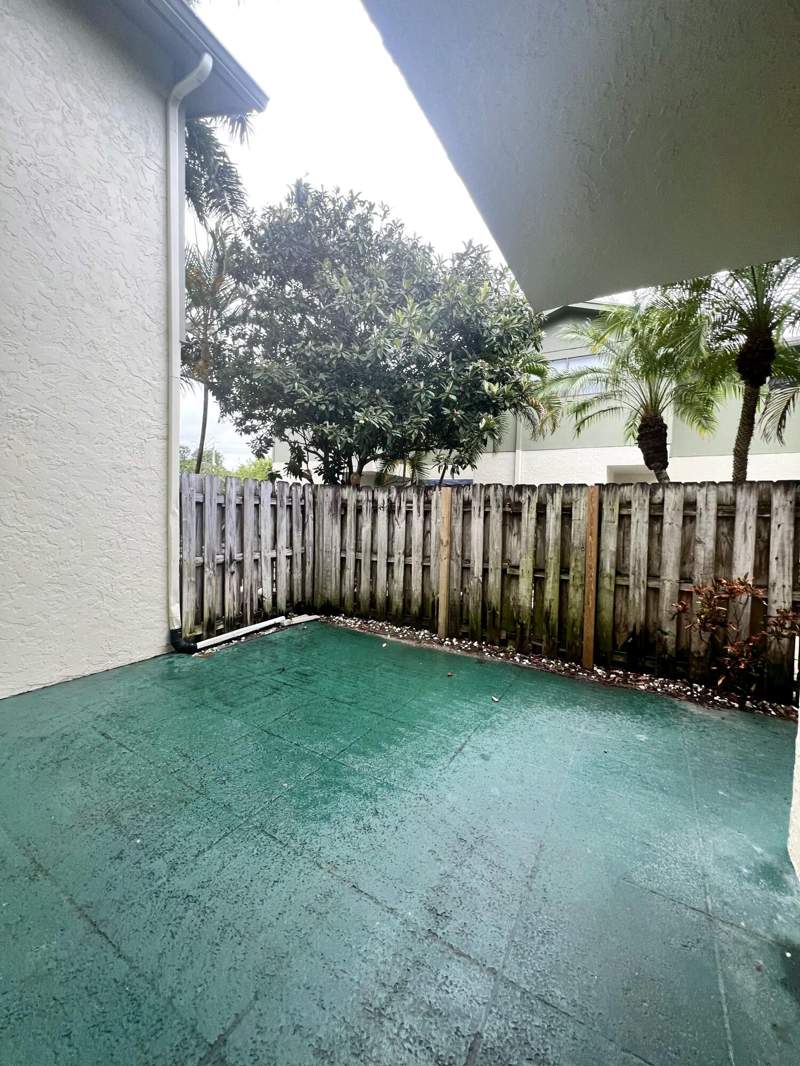 3 bedroom Townhouse at 4320 Lilac Street #2c, Garden Villas, Palm Beach Gardens — photo 3