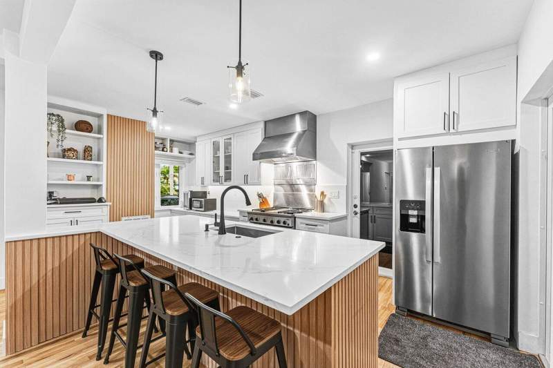 2 bedroom Single Family Residence at 1617 Adams Street, Hollywood Lakes, Hollywood — photo 3
