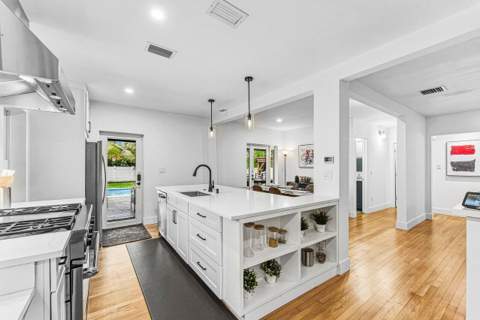 1617 Adams Street, Hollywood FL - photo 7 of 29