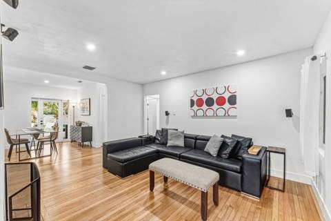 1617 Adams Street, Hollywood FL - photo 10 of 29