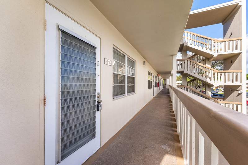 2 bedroom Condominium at 2016 Ventnor Crescent #G, Ventnor G Condo, Deerfield Beach — photo 3