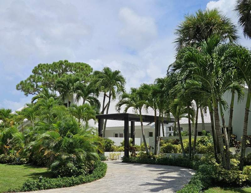 4 bedroom Single Family Residence at 355 Oakview Drive, Estates III The, Delray Beach — photo 5