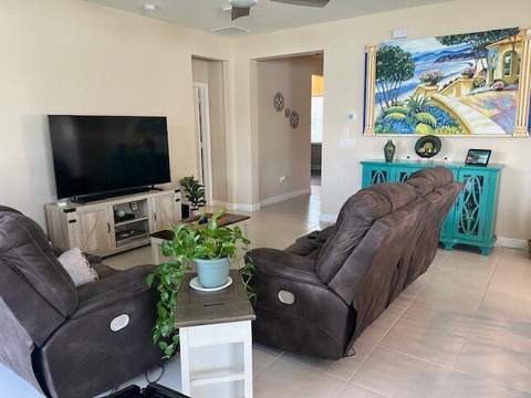 7986 NW Greenbank Circle, Port St. Lucie FL - photo 6 of 33