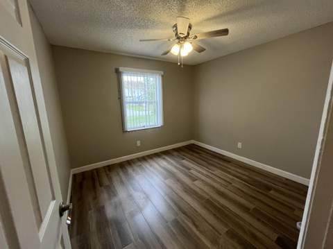 2122 SE Heathwood Circle, Port St. Lucie FL - photo 9 of 14