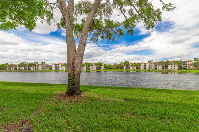 Huntington Pointe