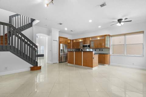 3768 SW 50th Court, Hollywood FL - photo 7 of 42