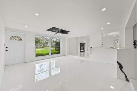1919 Mimosa Avenue, Fort Pierce FL - photo 8 of 34