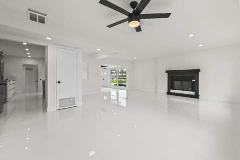 1919 Mimosa Avenue, Fort Pierce FL - photo 13 of 34