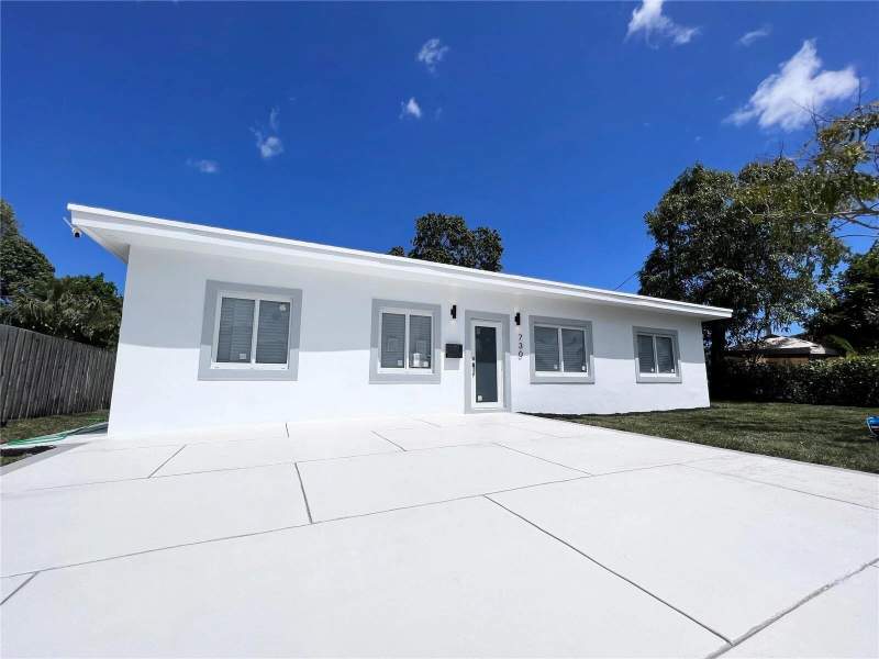 4 bedroom Single Family Residence at 730 Alabama Avenue, Melrose Park Section 3, Fort Lauderdale — photo 2