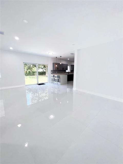 730 Alabama Avenue, Fort Lauderdale FL - photo 10 of 59