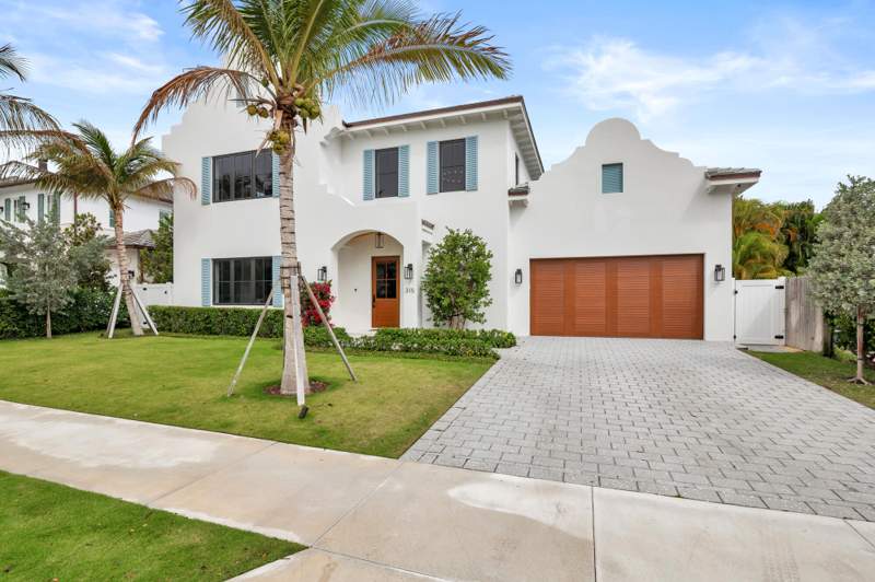 4 bedroom Single Family Residence at 315 Avila Road, El Cid Court, West Palm Beach — photo 2