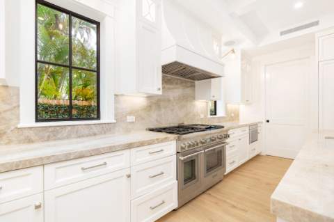315 Avila Road, West Palm Beach FL - photo 6 of 22