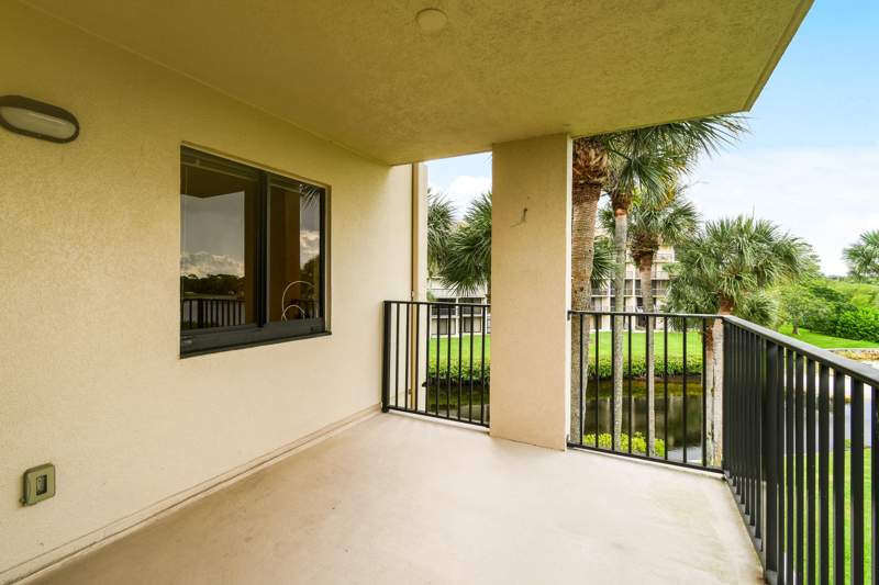 2 bedroom Condominium at 1701 Marina Isle Way #301, Marina At The Bluffs Condo, Jupiter — photo 5