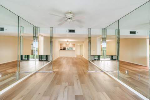 1701 Marina Isle Way #301, Jupiter FL - photo 9 of 60