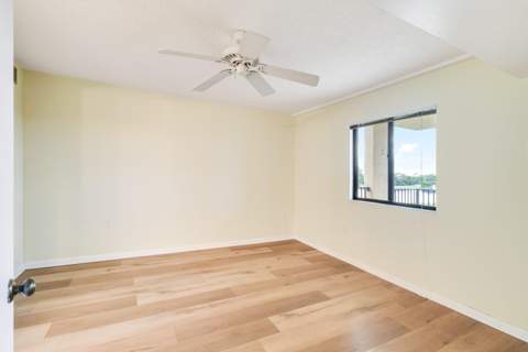 1701 Marina Isle Way #301, Jupiter FL - photo 23 of 60