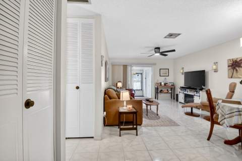 2758 Emory Drive #B, West Palm Beach FL - photo 6 of 62