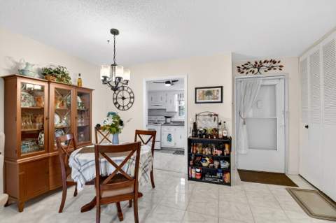 2758 Emory Drive #B, West Palm Beach FL - photo 12 of 62