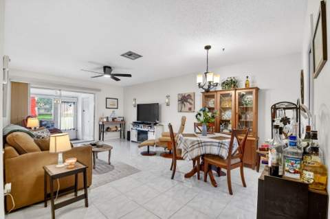 2758 Emory Drive #B, West Palm Beach FL - photo 13 of 62
