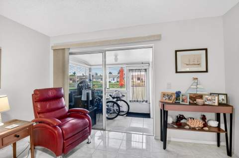 2758 Emory Drive #B, West Palm Beach FL - photo 17 of 62