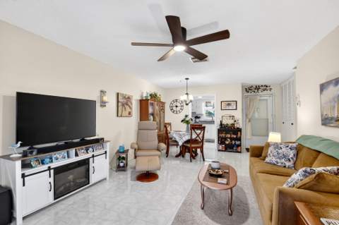 2758 Emory Drive #B, West Palm Beach FL - photo 18 of 62