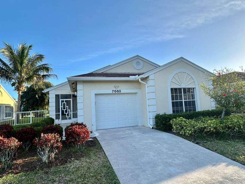 3 bedroom Single Family Residence at 7660 Mansfield Hollow Road, Pine Ridge At Delray Beach, Delray Beach — photo 2