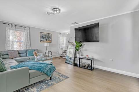 731 50th Street, West Palm Beach FL - photo 9 of 31