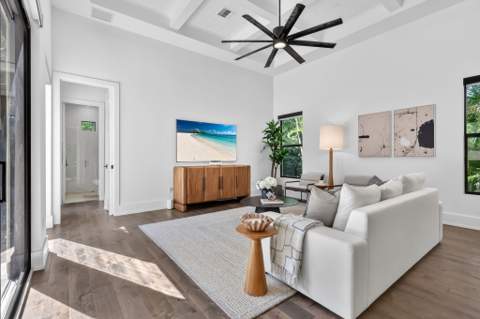 718 NW 5th Avenue, Delray Beach FL - photo 12 of 47