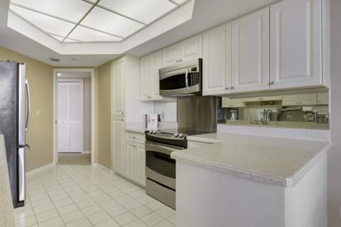 3322 Casseekey Island Road #604, Jupiter FL - photo 21 of 56