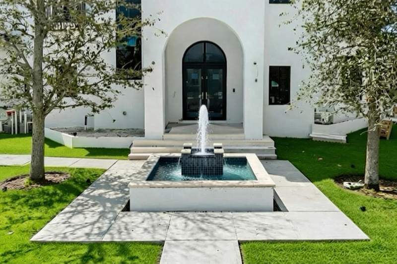 7 bedroom Single Family Residence at 298 NE 8th Street, Boca Villas Sec C, Boca Raton — photo 5