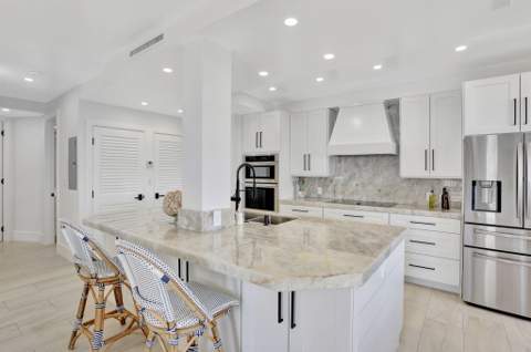 1149 Hillsboro Mile #112, Hillsboro Beach FL - photo 16 of 55