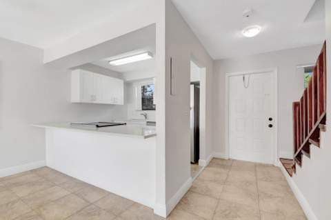 1506 Wharf Lane, Greenacres FL - photo 7 of 34