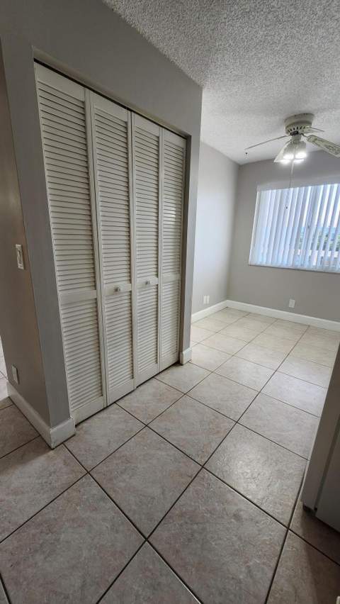 3146 Via Poinciana Via Poinciana #414, Lake Worth FL - photo 18 of 54