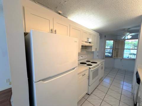 1200 SW 130th Avenue #210-G, Hollywood FL - photo 9 of 21