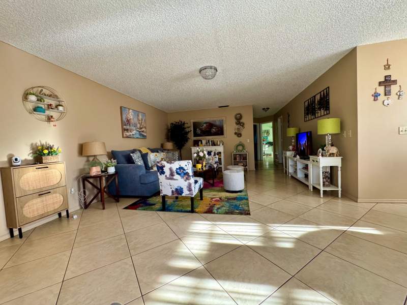 2 bedroom Condominium at 12 Lake Vista Trail #201, Vista St Lucie, Port St. Lucie — photo 5