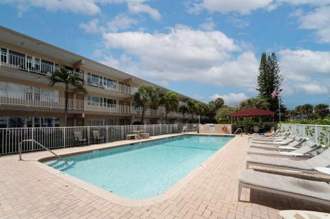 3200 NE 7th Court #Unit 201a, Pompano Beach FL - photo 13 of 63