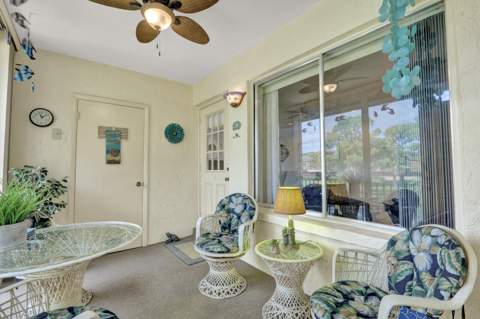323 Knotty Pine Circle #A2, Greenacres FL - photo 15 of 21