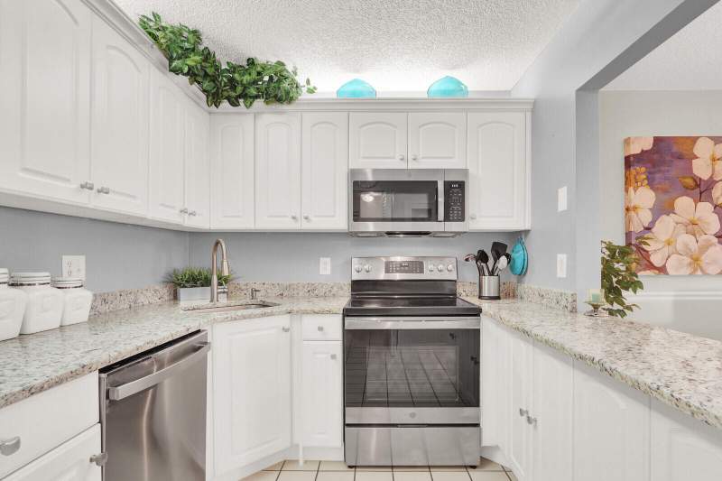 2 bedroom Condominium at 323 Knotty Pine Circle #A2, Pine Ridge South III, Greenacres — photo 4