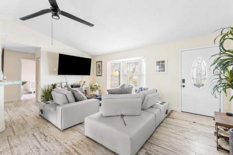 2114 SE Midtown Road, Port St. Lucie FL - photo 7 of 41