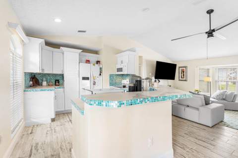 2114 SE Midtown Road, Port St. Lucie FL - photo 11 of 41