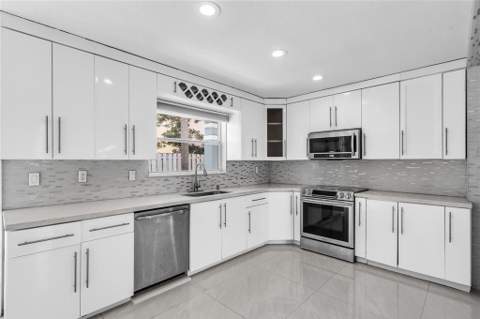 4450 NW 55th Drive, Coconut Creek FL - photo 9 of 52