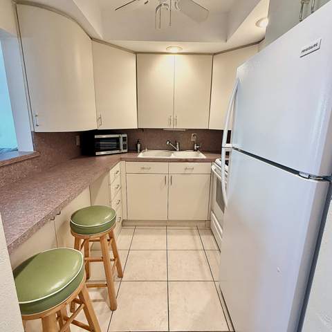 2009 Berkshire A, Deerfield Beach FL - photo 7 of 56
