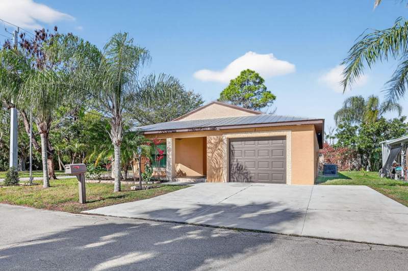 2 bedroom Single Family Residence at 1 Cortez Lane, Spanish Lakes One, Port St. Lucie — photo 3