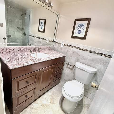2009 Berkshire A, Deerfield Beach FL - photo 18 of 56