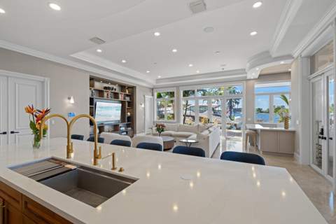 2593 SE 8th Street, Pompano Beach FL - photo 21 of 70