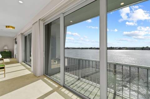 2180 Ibis Isle Road #12, Palm Beach FL - photo 7 of 31