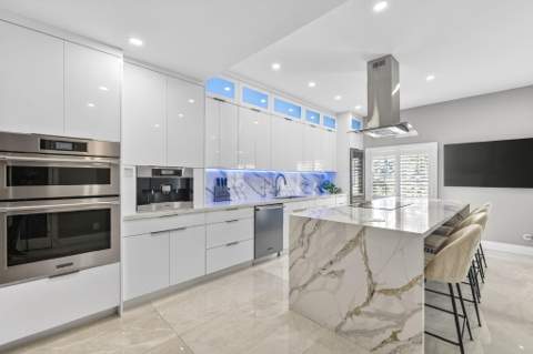 724 SW 1st Avenue, Pompano Beach FL - photo 11 of 73