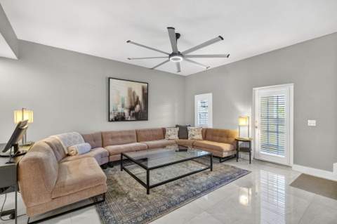 724 SW 1st Avenue, Pompano Beach FL - photo 23 of 73