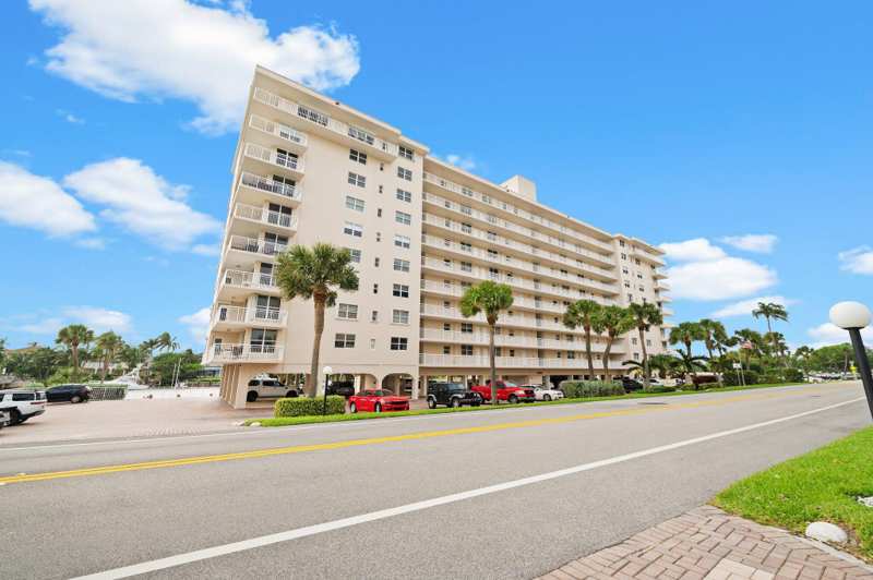 2 bedroom Condominium at 1050 Hillsboro Mile #Unit 203w, Hillsboro Le Baron Condo Apts, Hillsboro Beach — photo 1