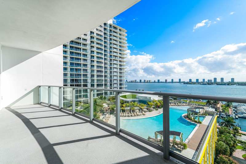 2 bedroom Condominium at 220 Lake Shore Drive #1010, Nautilus 220, Lake Park — photo 1