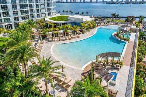 220 Lake Shore Drive #1010, Lake Park FL - photo 12 of 46